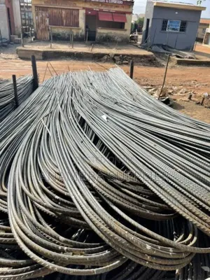 12 Mm Standard Steel Iron Rods Available