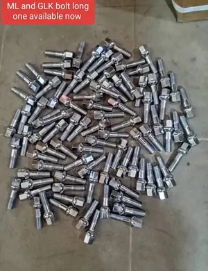 Long And Short Wheel Rim Blots For All Mercedes Benz Cars/Suv