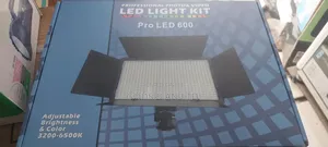 Led Light Kit Pro 600 With Stand