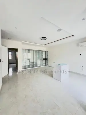 5bdrm Duplex in Parkview Estate for rent