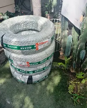235/65r17 Maxxis Tire
