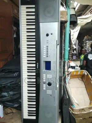 Yamaha Keyboard Dgx520
