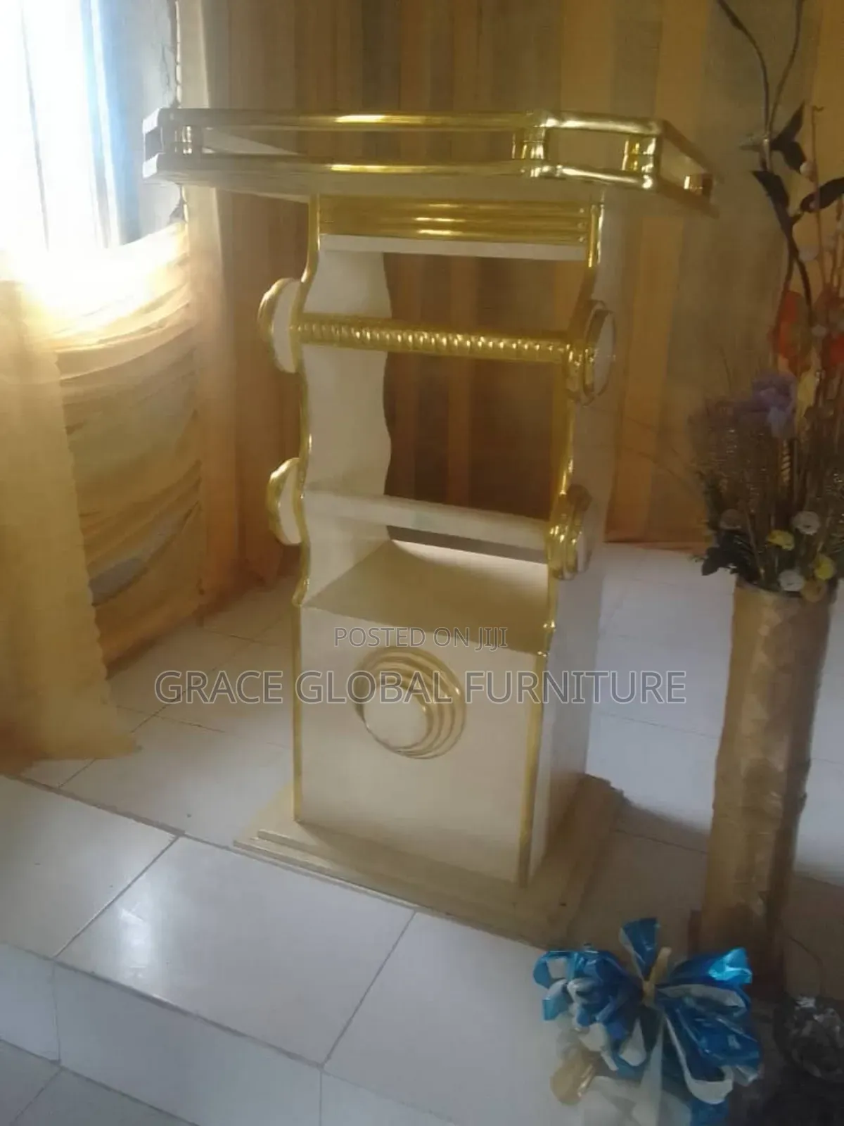 New Church Pulpit