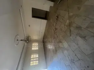 2bdrm Block of Flats in Private, Apo District for rent