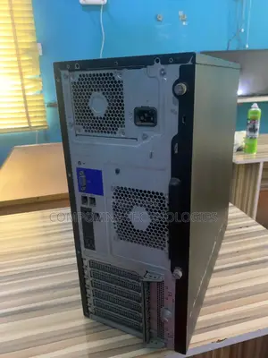 Server HP ProLiant ML 16GB Intel Xeon HDD 1T