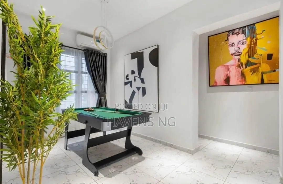 2bedroom Luxurious Apartment