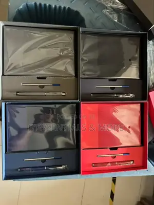 Corporate Gift Set With Pen Refill