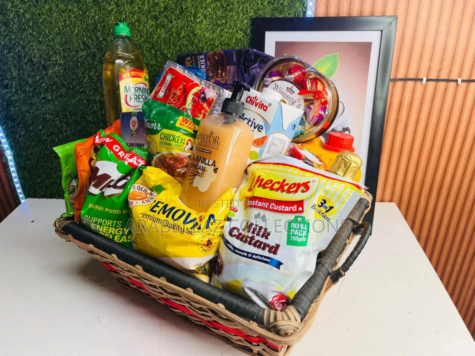 Hamper for All Season