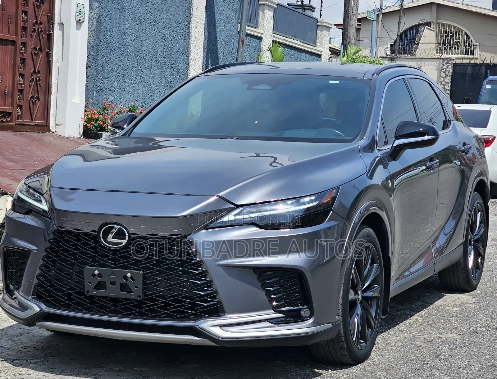 Lexus RX 2023 Gray