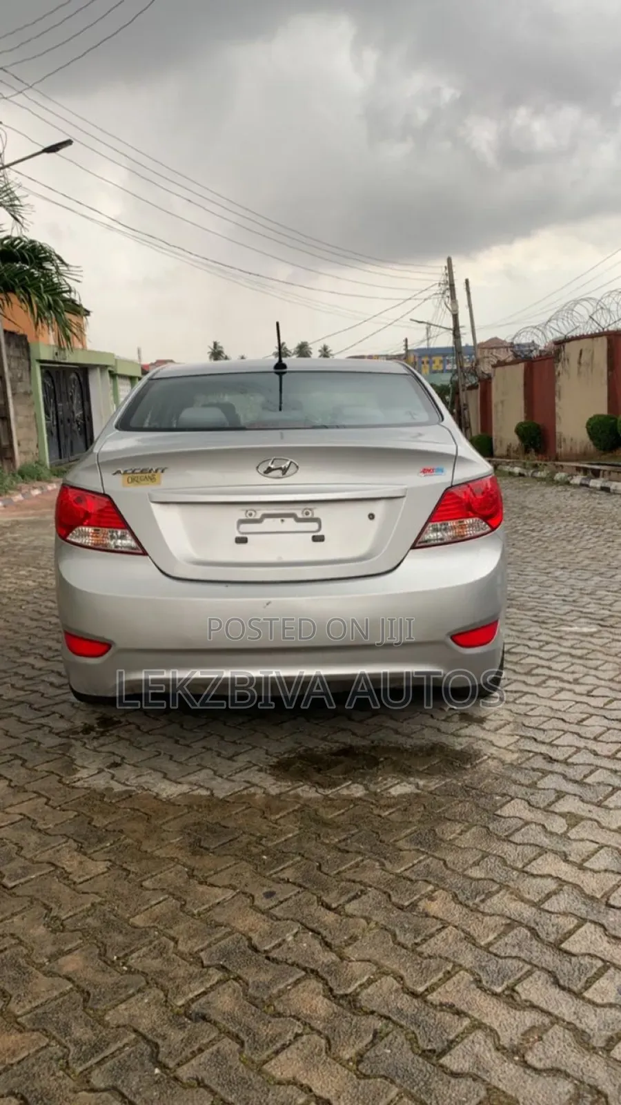 Hyundai Accent 2012 Silver