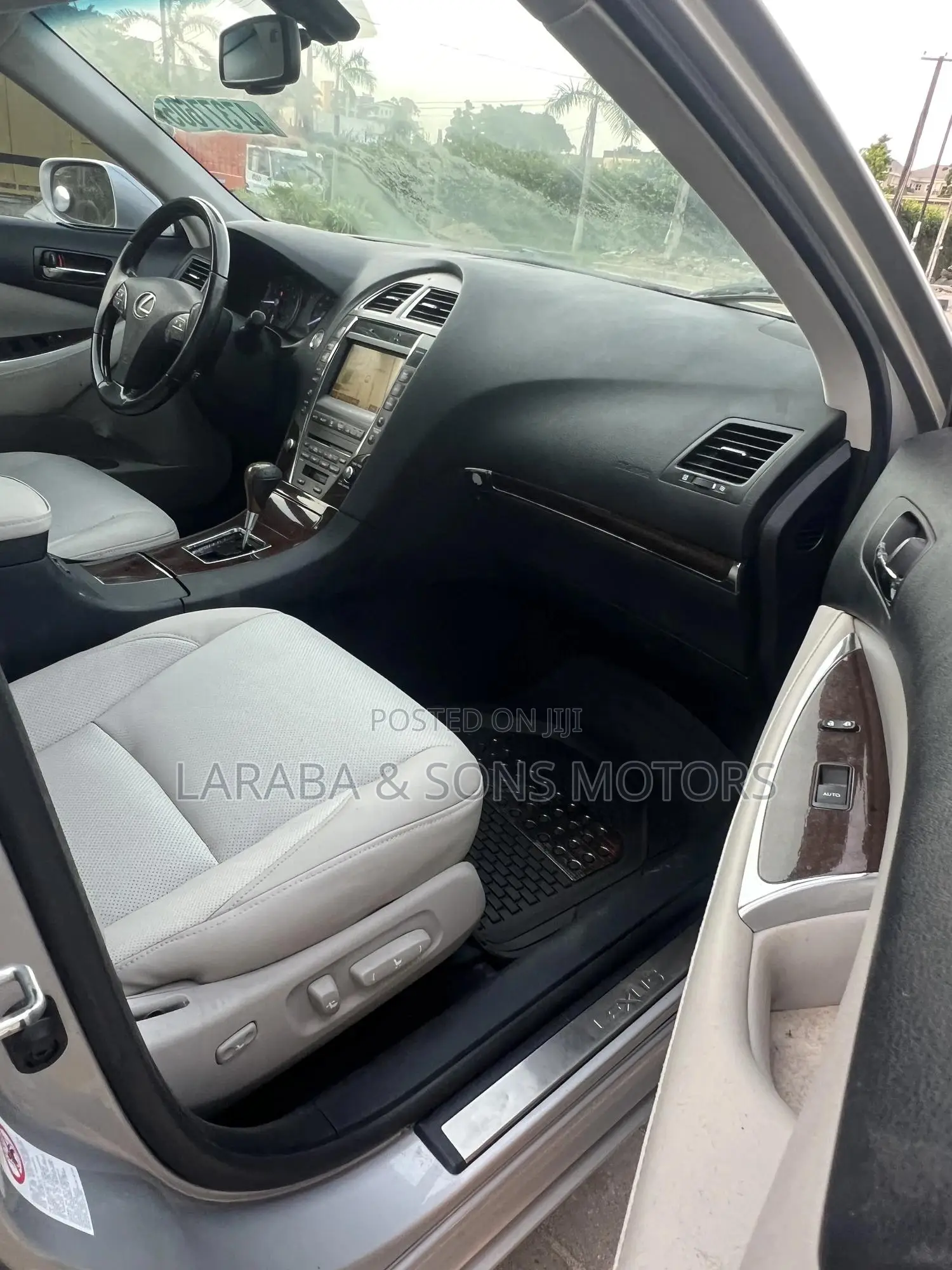 Lexus ES 350 2011 Silver