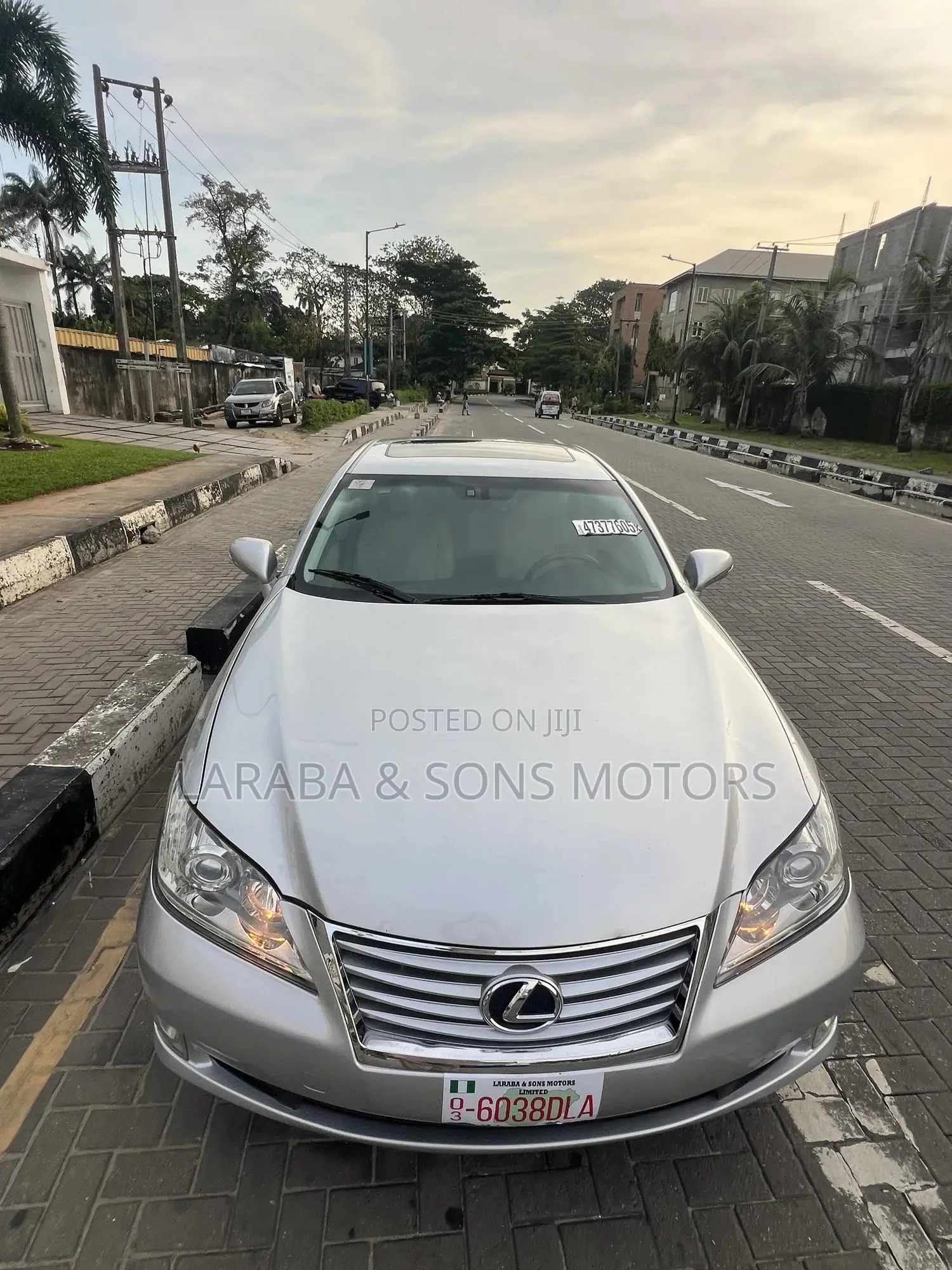 Lexus ES 350 2011 Silver