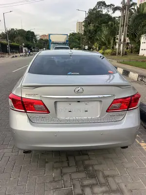Lexus ES 350 2011 Silver