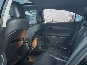 Lexus ES 350 2011 Black