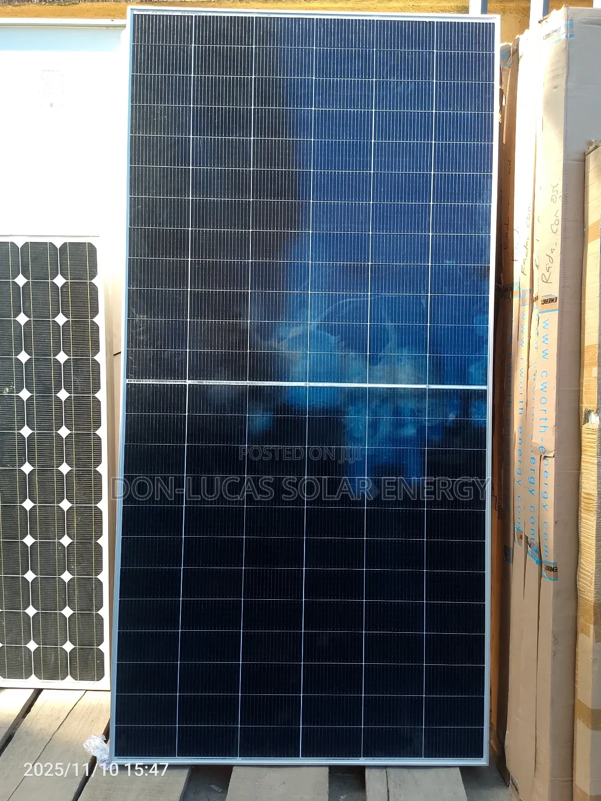 Solar Panel 570w 144cell