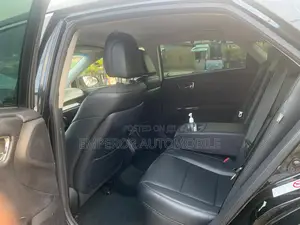 Toyota Avalon XLE Premium Sedan FWD (3.5L 6cyl 6A) 2013 Black