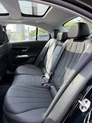 New Mercedes-Benz E350 2025 Black