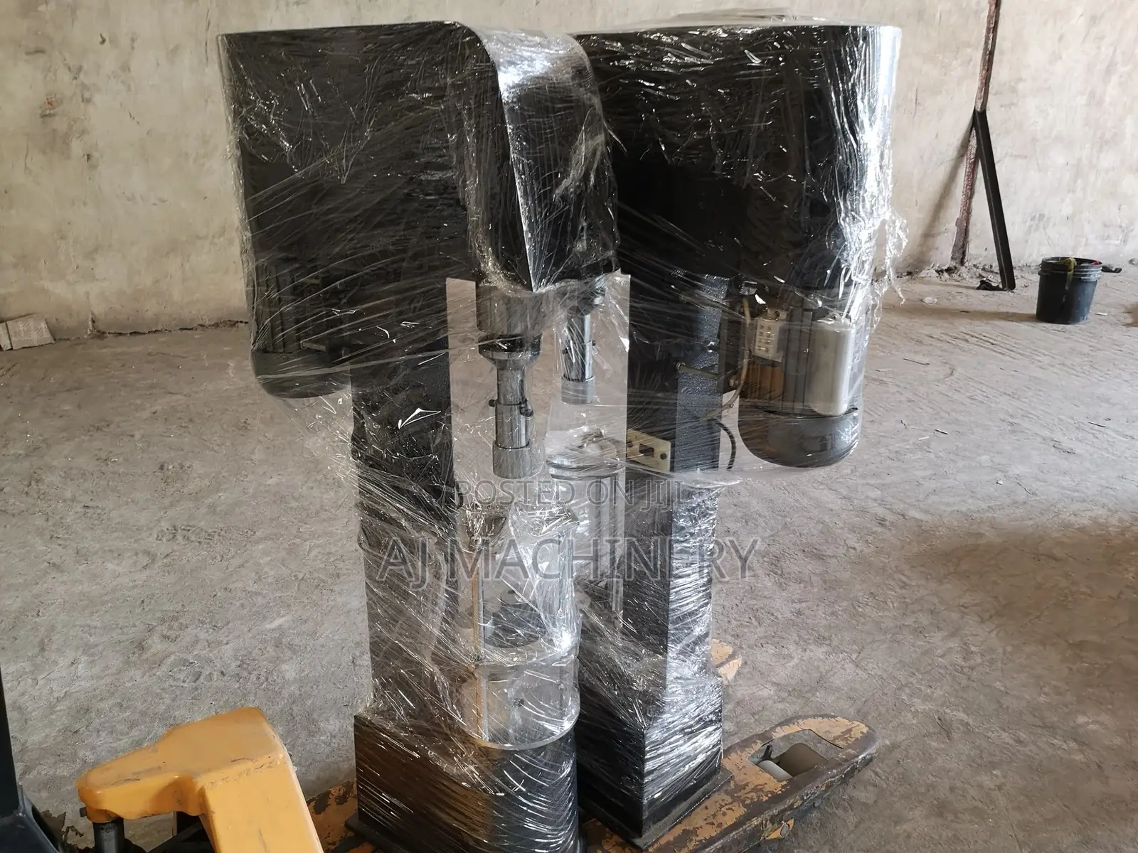 Aluminium Cap Sealing Machine Stand Capping Machine