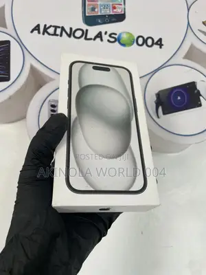 New Apple iPhone 15 128 GB Black