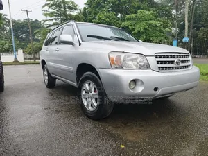 Toyota Highlander 2005 Silver