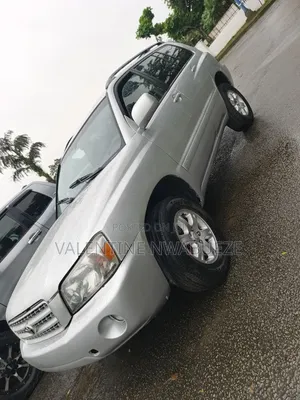 Toyota Highlander 2005 Silver