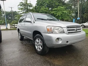 Toyota Highlander 2005 Silver