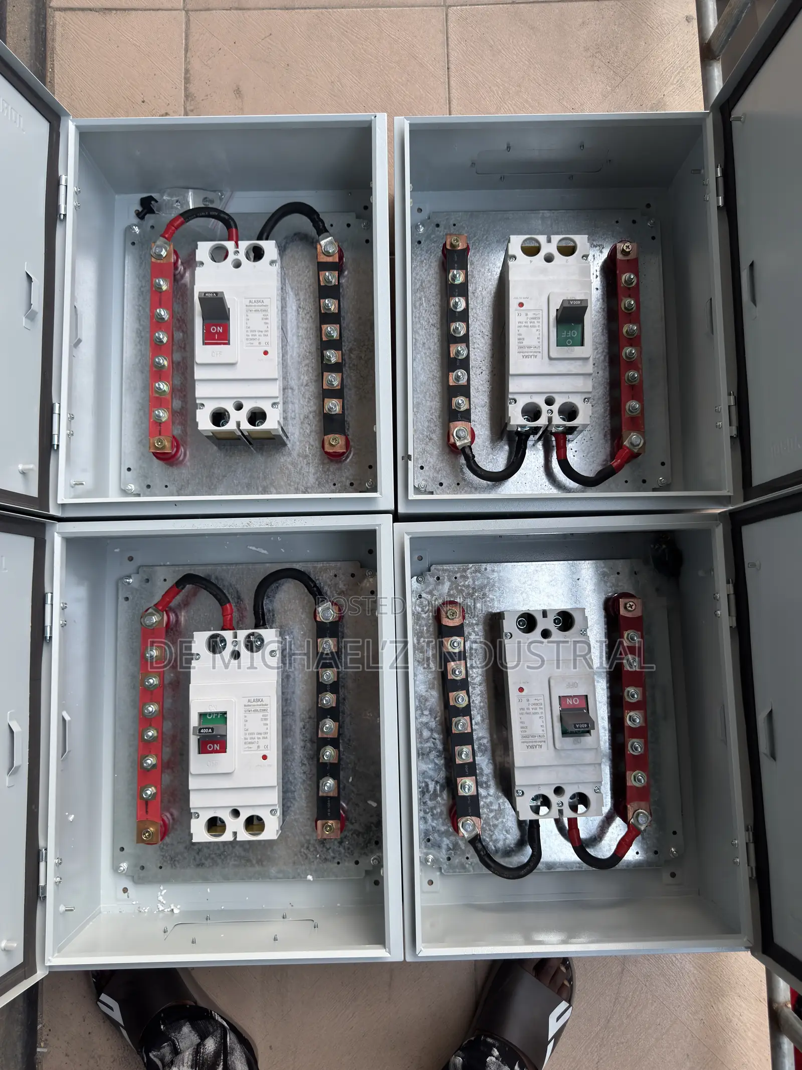 400a Dc Busbar With 400a Breaker