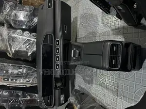Mercedes Benz Gle 2023 Dashboard Console