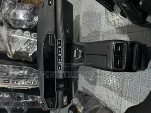 Mercedes Benz Gle 2023 Dashboard Console