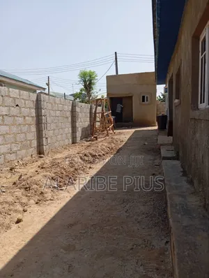 3bdrm Bungalow in Estate, Lokogoma for rent
