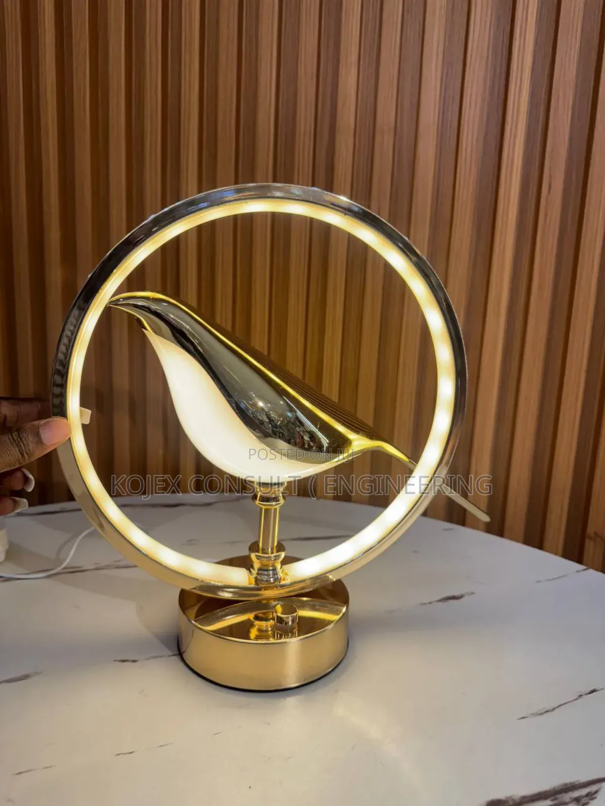 Golden Serenity Bird Lamp