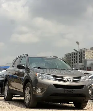 Toyota RAV4 2015 Brown