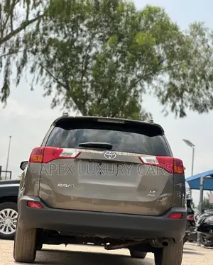 Toyota RAV4 2015 Brown