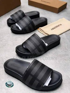 100% Quality Luxury Men's Slippers Burberry Well Banded Package