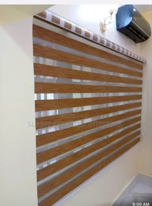 Blinds Gold and Whii