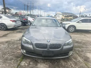 BMW 528i 2012 Blue