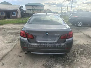 BMW 528i 2012 Blue