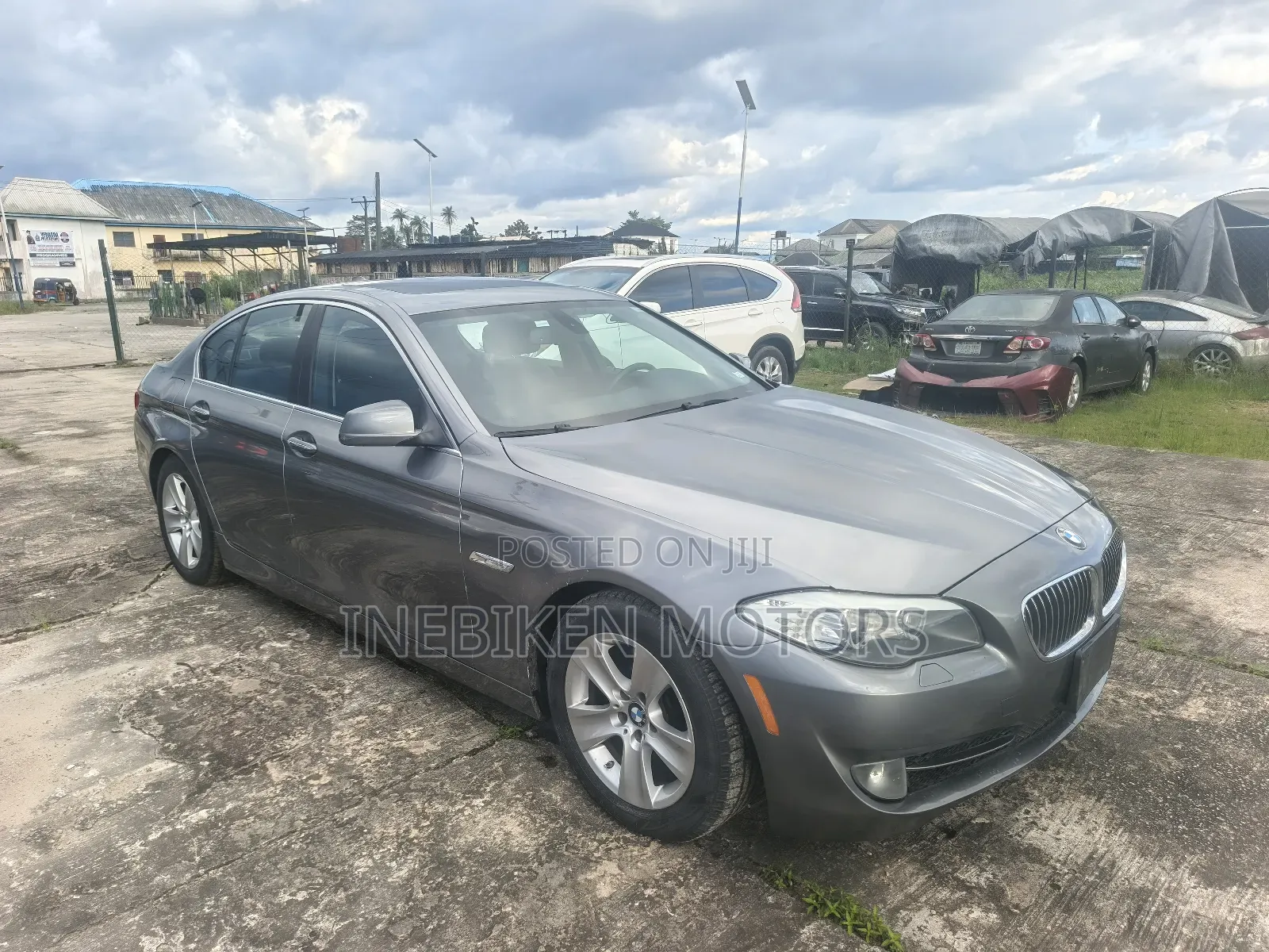 BMW 528i 2012 Blue