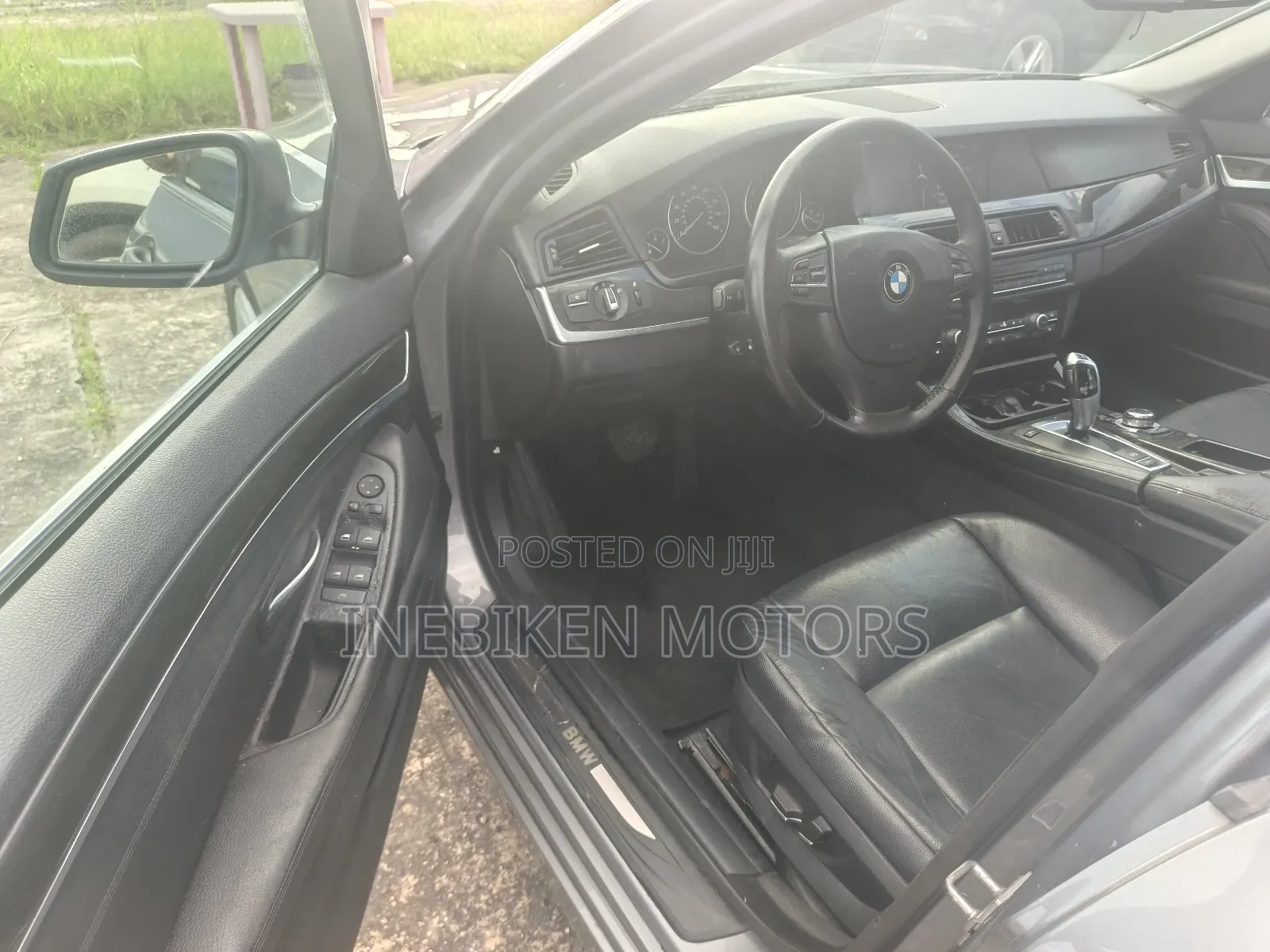BMW 528i 2012 Blue