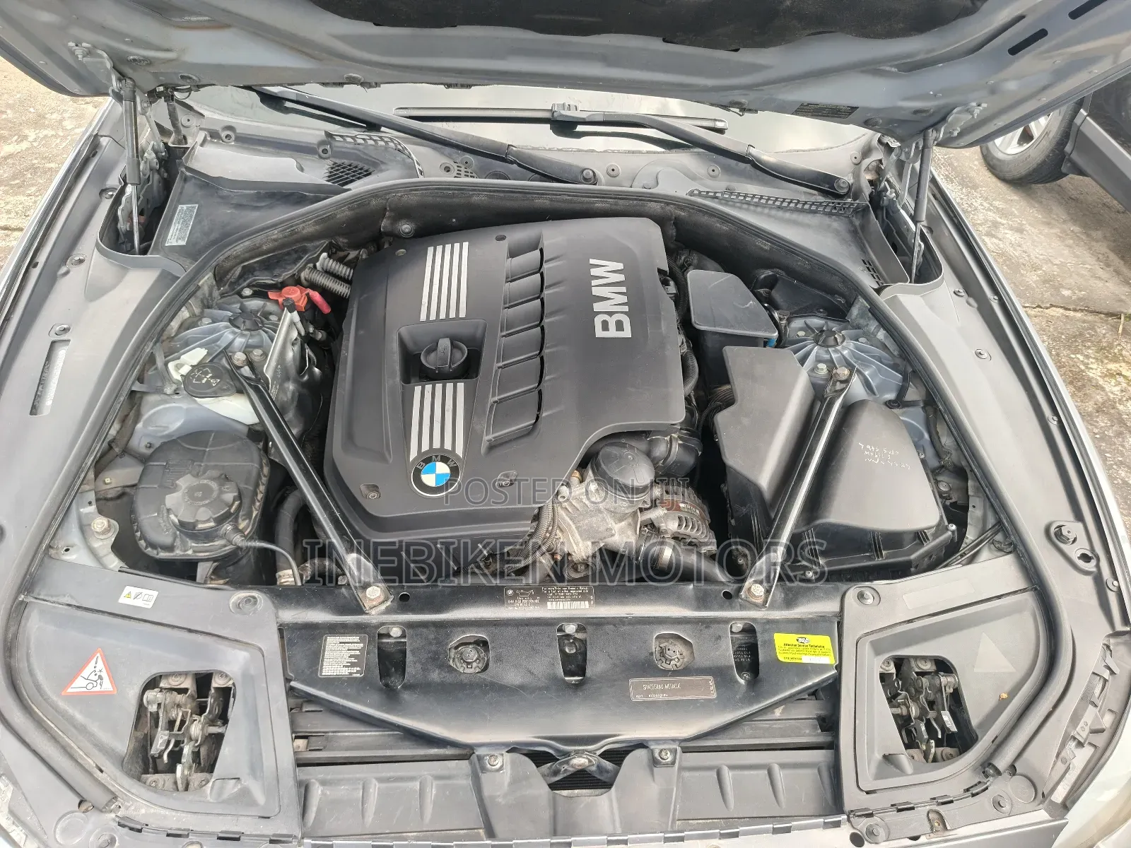 BMW 528i 2012 Blue