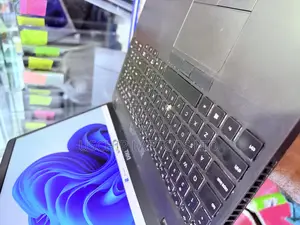 Laptop Dell Latitude 5501 8GB Intel Core i5 SSD 128GB