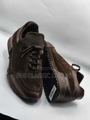 Original Italian Luxury Men's Sneakers Available In Store Well Banded