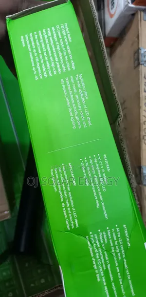 Vellmax 300watt Solar Streetlight
