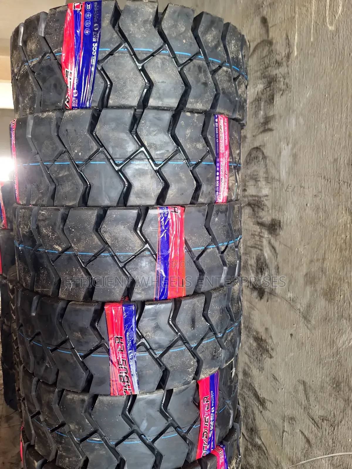 28x9(8.15)-15 Forklift Tube Tyre