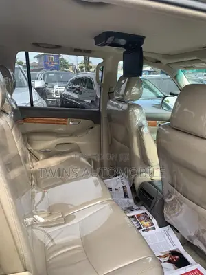 Lexus GX 470 Sport Utility 2006 Gold