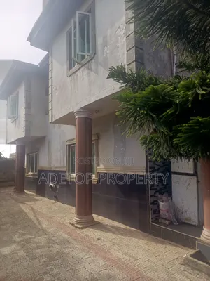 4bdrm Duplex in Golden Gate Estate, Igbogbo for sale