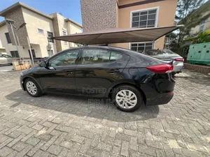 Hyundai Elantra SE 2018 Black