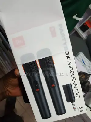 JBL Partybox Wireless 2 in 1 Mic