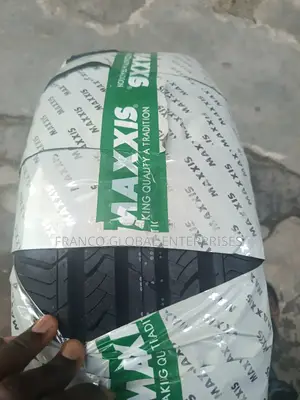 225/60r17 Maxxis Tyre