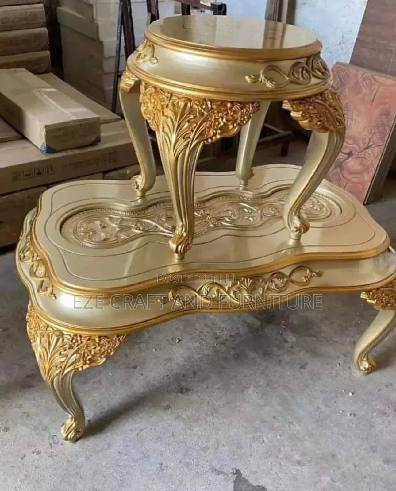 Royal Center Table and Side Stool